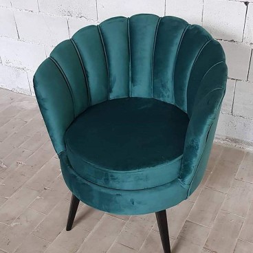 wing chair single seater spring cushions 18,000 each 