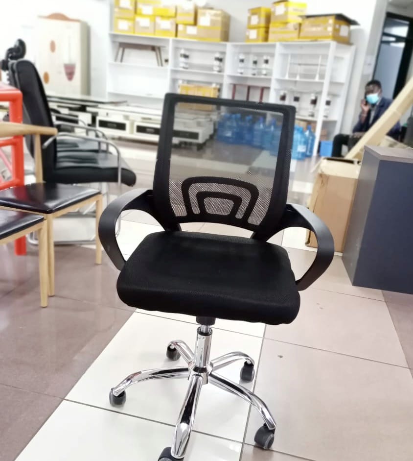 Office Chair With No Headrest.