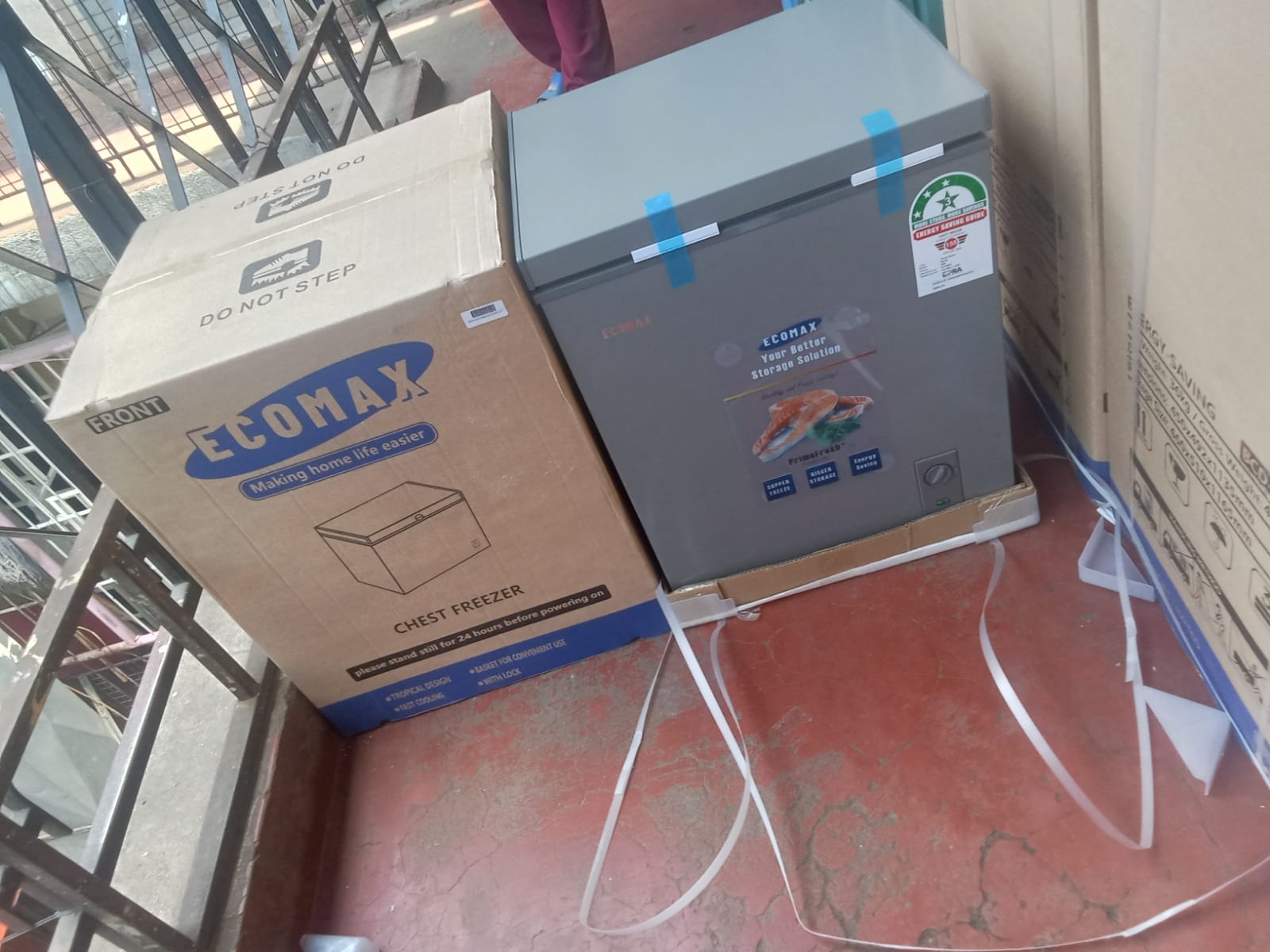 Ecomax Deep Freezer 60L - Image 2