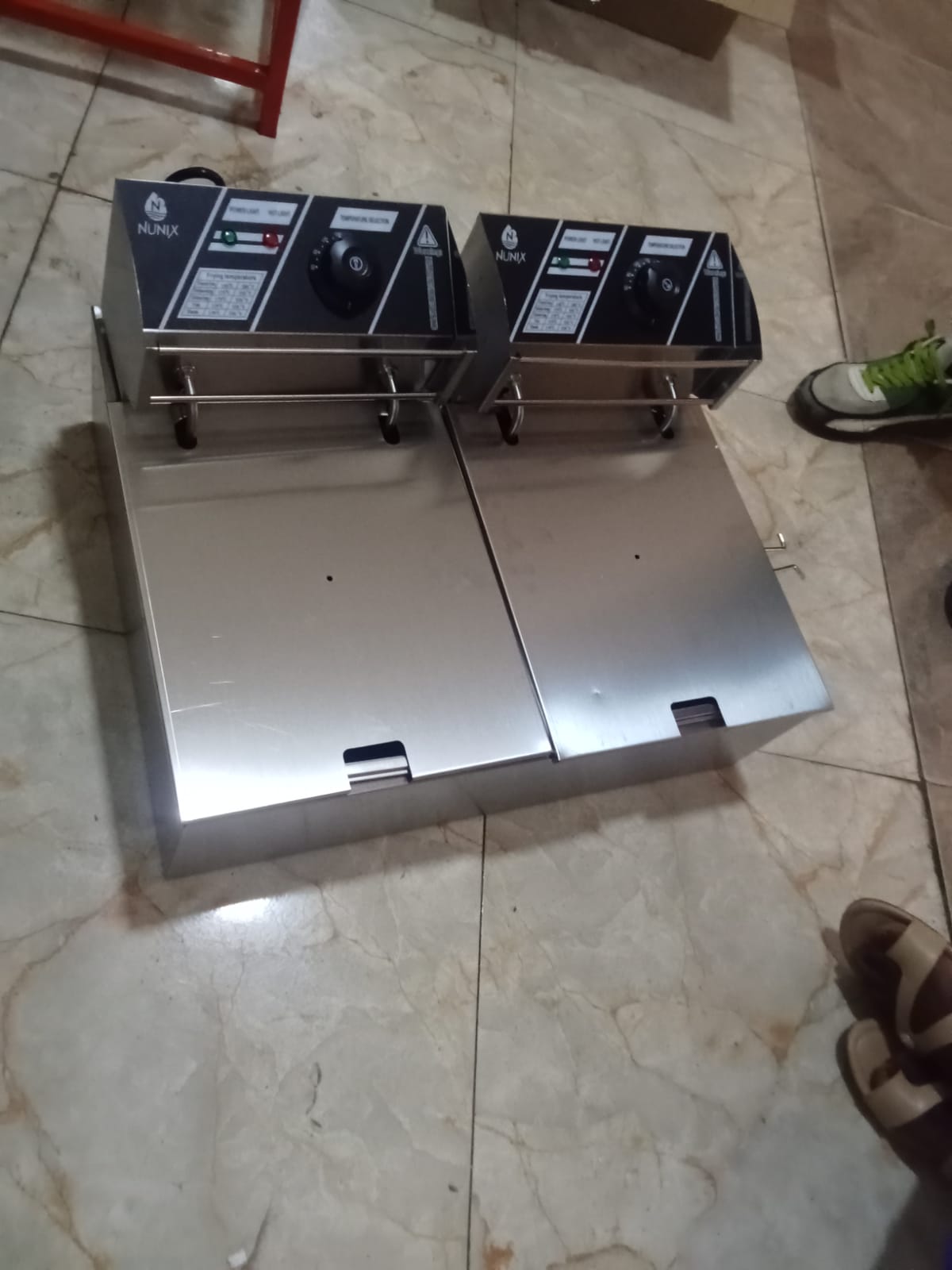 Nunix Deep Fryer 6+6 L - Image 2