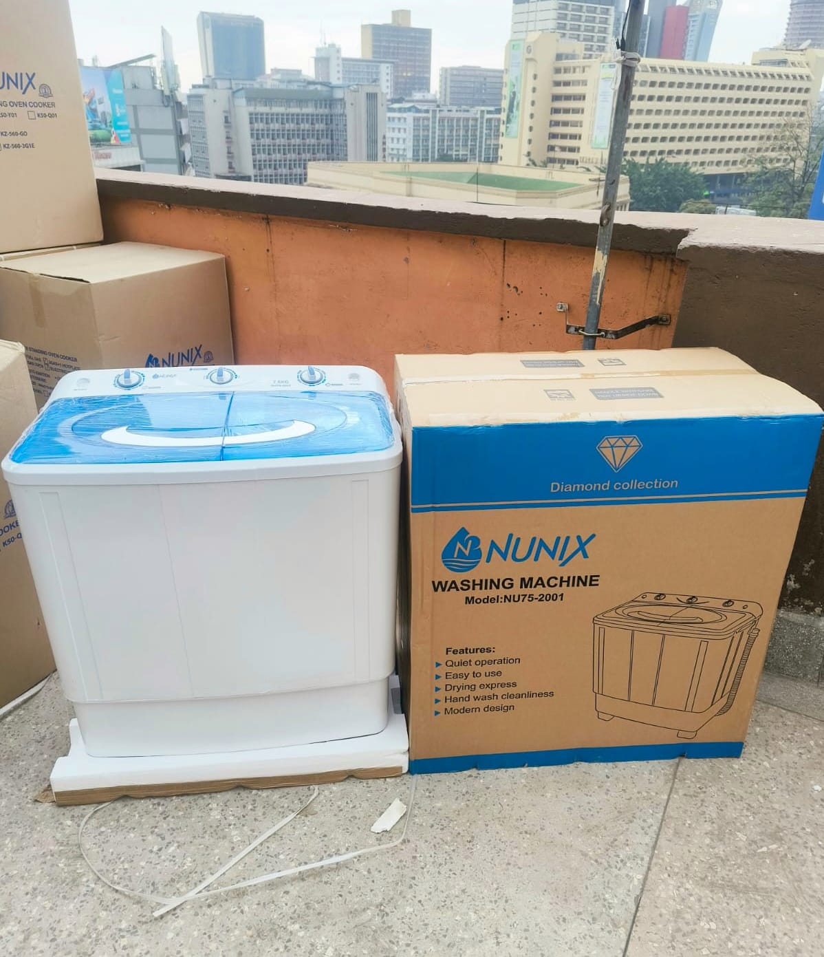 Nunix 7.5 Kgs Twin Tub Washing Machine - Image 2