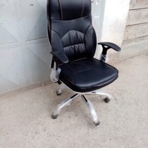 Managerial Adjustable Office Chair.