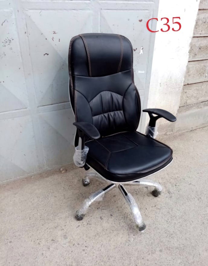 Managerial Adjustable Office Chair. - Image 2