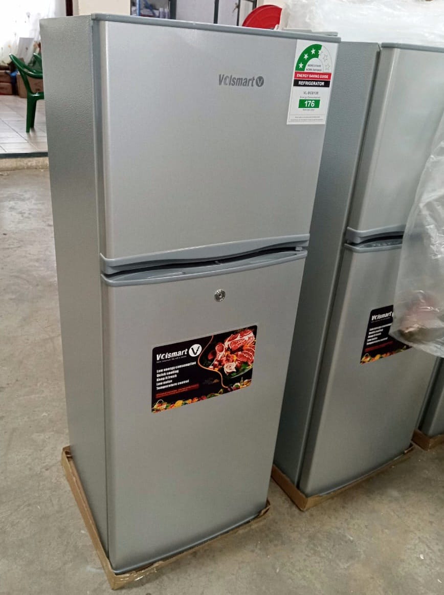 Volsmart Fridge 138L Dark Grey. - Image 2